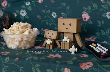 Картинка разное данбо danboard диван пульт попкорн