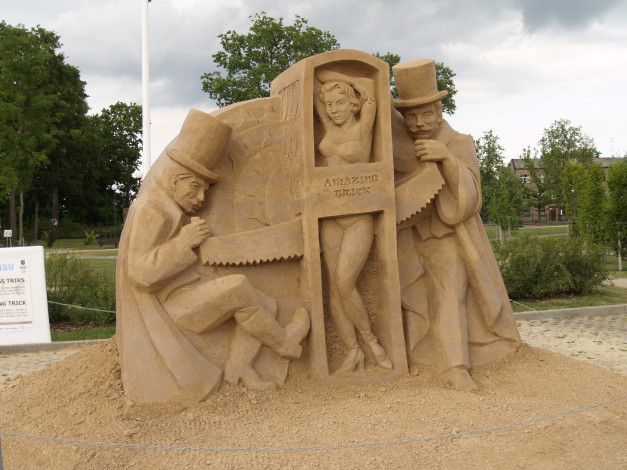 Обои картинки фото разное, фигуры, из, песка, льда, снега, песок