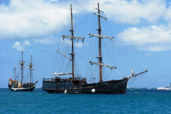 Картинка корабли парусники пиратские