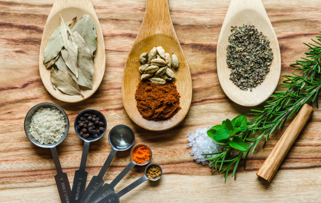 Обои картинки фото еда, крупы, зерно, специи, семечки, плошки