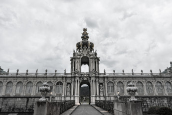 Картинка города -+другое arita porcelain park небо строение архитектура