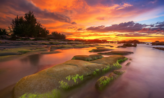 Обои картинки фото природа, восходы, закаты, море, камни, закат