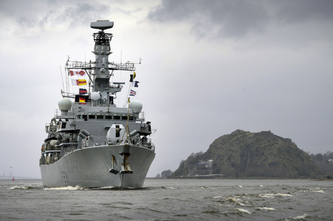 Обои картинки фото hms argyll, корабли, крейсеры,  линкоры,  эсминцы, флот, боевой