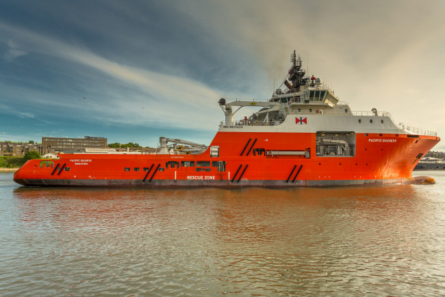 Обои картинки фото pacific duchess, корабли, другое, специальное, судно, вспомогательное