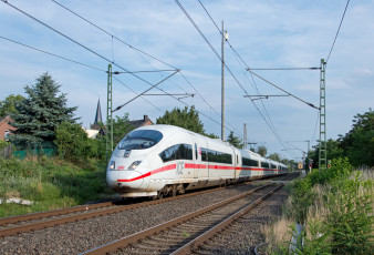 Картинка техника поезда состав локомотив рельсы