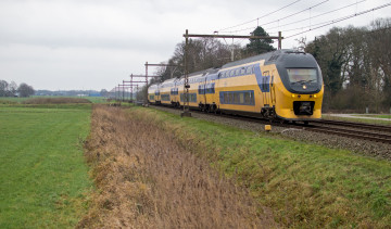 Картинка техника электровозы состав локомотив рельсы