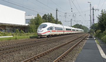 Картинка техника поезда рельсы состав локомотив