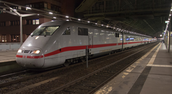 Обои картинки фото техника, электровозы, рельсы, состав, локомотив