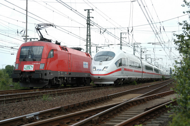 Обои картинки фото техника, электровозы, состав, локомотив, рельсы