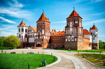 Картинка мирский+замок города -+дворцы +замки +крепости беларусь здание замок мирский