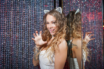 Картинка девушки -+блондинки +светловолосые golden girls ночной клуб модель