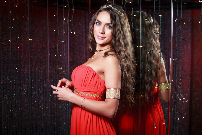 Обои картинки фото девушки, - брюнетки,  шатенки, golden, girls, ночной, клуб, модель