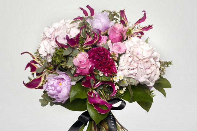Обои картинки фото цветы, букеты, композиции, букет, розы, пионы