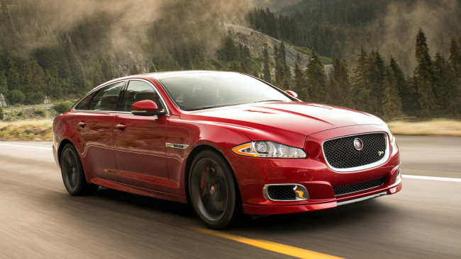 Обои картинки фото jaguar, xj, автомобили, великобритания, land, rover, ltd, легковые, класс-люкс
