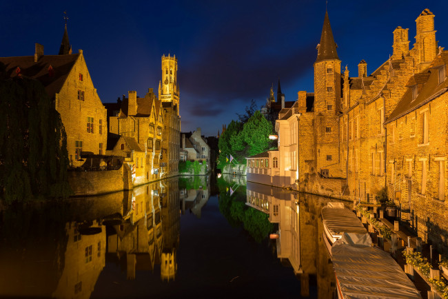 Обои картинки фото bruges, бельгия, города, брюгге, канал, ночь, огни, дома