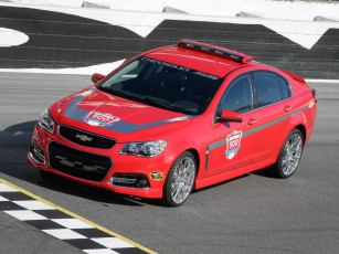 обоя автомобили, chevrolet, ss, daytona, 500, pace, car, 2014г, красный