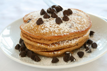 Картинка еда блины +оладьи шоколад сахарная пудра оладьи