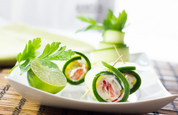 Картинка еда салаты +закуски закуска рулеты начинка