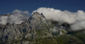 Картинка природа горы облака