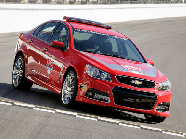 Обои картинки фото автомобили, chevrolet, ss, daytona, 500, pace, car, 2014г, красный