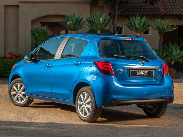 Обои картинки фото автомобили, toyota, синий, 2014г, za-spec, hybrid, yaris