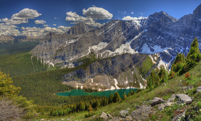 Обои картинки фото природа, реки, озера, облака, озеро, лес, горы