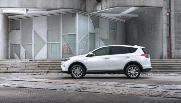 Картинка автомобили toyota rav4 2015г hybrid
