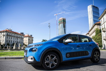 Картинка автомобили citroen ds facebook 2016г citroеn c3