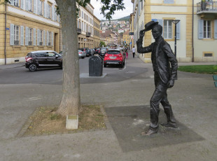 Картинка города -+памятники +скульптуры +арт-объекты улицы город скульптура дома