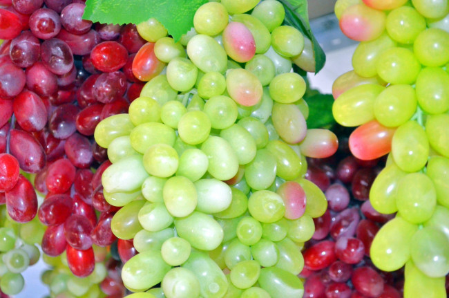 Обои картинки фото природа, Ягоды,  виноград, гроздья