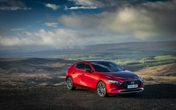 Картинка 2020+mazda+3+skyactiv-g автомобили mazda 3 2020 skyactiv g вид спереди экстерьер красный хэтчбек японские