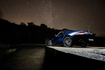 Картинка автомобили mazda