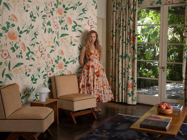 Обои картинки фото девушки, jennifer lawrence, дженнифер, лоуренс, актриса, женщина, знаменитости, премия, оскар, золотой, глобус, bafta, сатурн