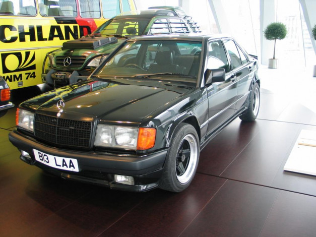 Обои картинки фото автомобили, выставки, уличные, фото