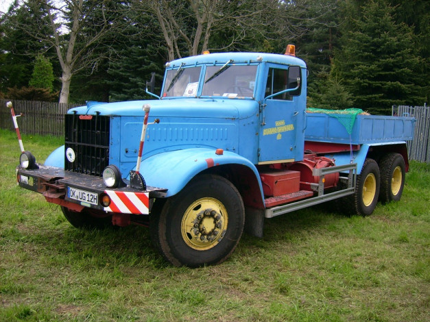 Обои картинки фото автомобили, краз