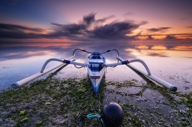 Обои картинки фото корабли, лодки,  шлюпки, океан, пляж, каноэ, балансиры