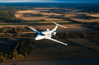 Картинка авиация пассажирские+самолёты небо джет бизнес самолёт высота полёт