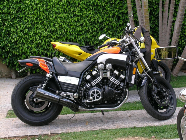 Обои картинки фото мотоциклы, suzuki