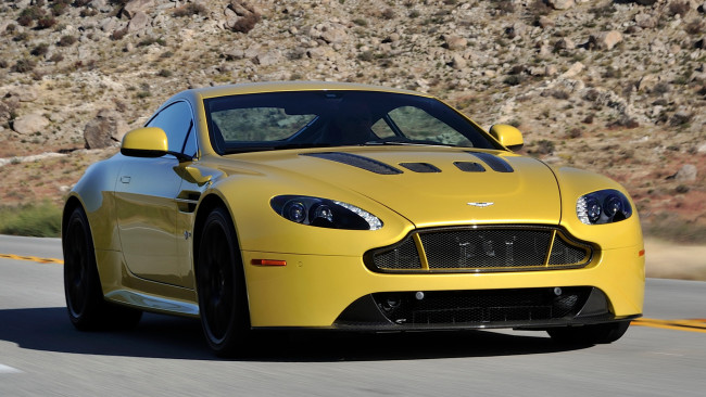 Обои картинки фото aston, martin, v12, vantage, автомобили, частная, ltd, компания, великобритания, элитные
