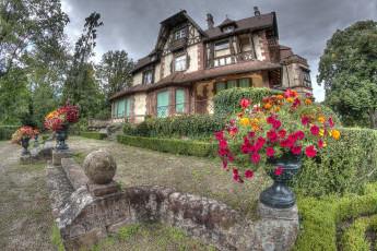 Картинка города -+здания +дома вилла