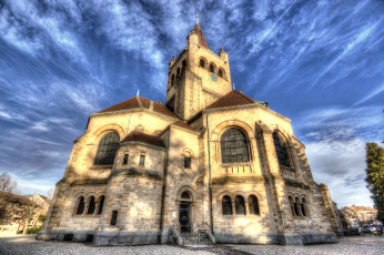 Картинка города -+католические+соборы +костелы +аббатства храм