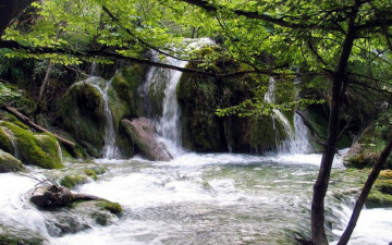 Картинка природа водопады вода потоки