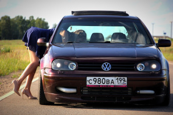 Картинка автомобили -авто+с+девушками volkswagen golf турбо