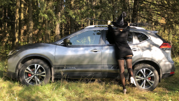 обоя автомобили, -авто с девушками, nissan, x-trail