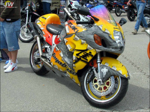 Картинка мотоциклы suzuki