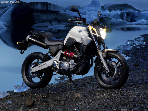 Обои картинки фото мотоциклы, yamaha
