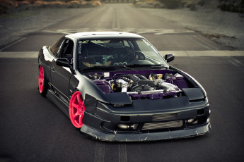 Картинка автомобили nissan datsun