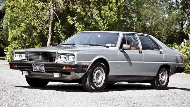 Обои картинки фото maserati, quattroporte, автомобили, автомобиль, стиль, мощь, скорость