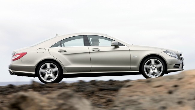 Обои картинки фото mercedes cls, автомобили, mercedes-benz, легковые, подразделение, daimler, ag, грузовики, германия, автобусы, двигатели