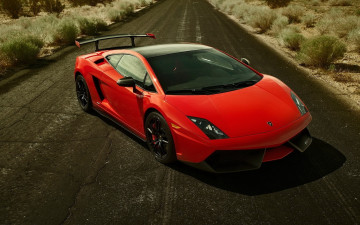 Картинка автомобили lamborghini красный ламборгини шоссе дорога кусты